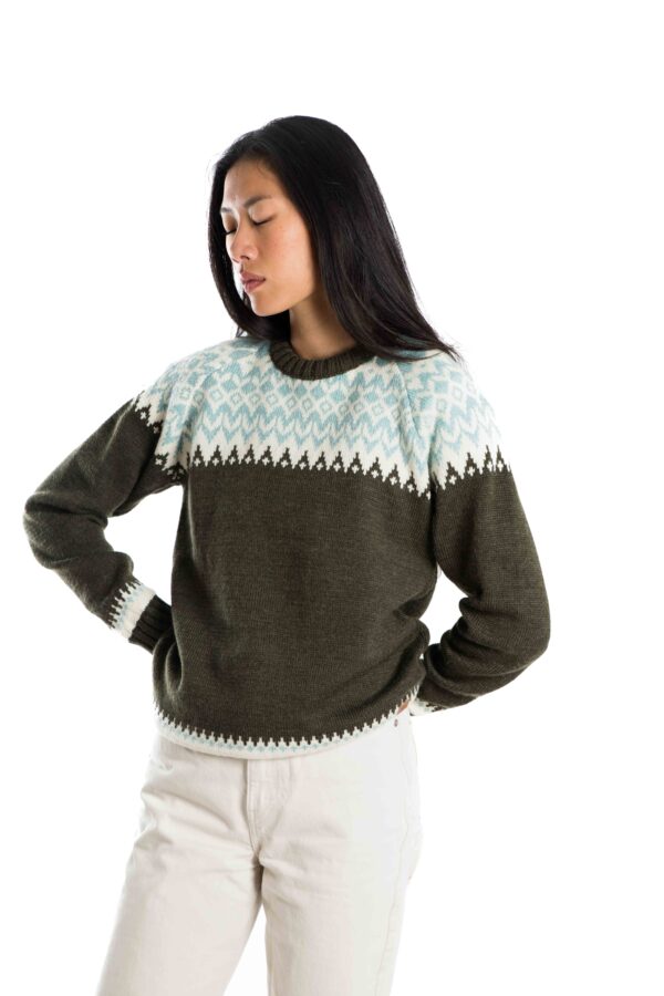 Skandinavischer Merinowolle-Pullover "Helga" OLIVE