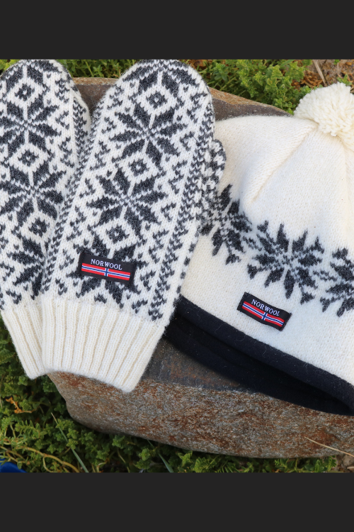 Frost – Skandinavische Strickmütze aus 100% Wolle