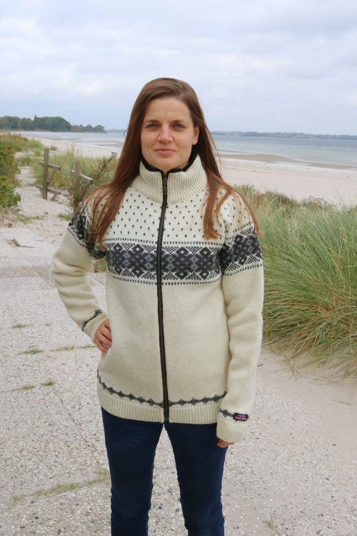 Dagny – Norweger Strickjacke aus 100% Wolle
