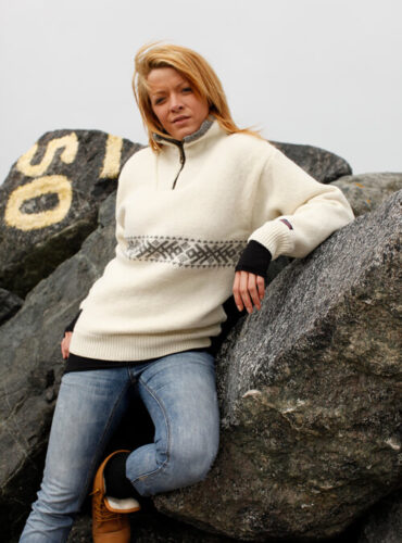 Windstopper Pullover Fjordvind – 100% Schurwolle mit Proline-Membran von NORWOOL, Weiß